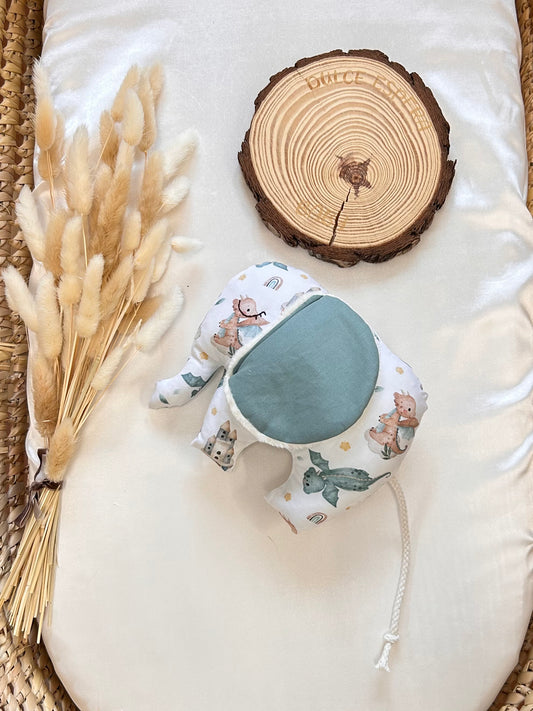 Jucărie senzorială bebeluș – Elefant „Povestea dinozaurilor” handmade